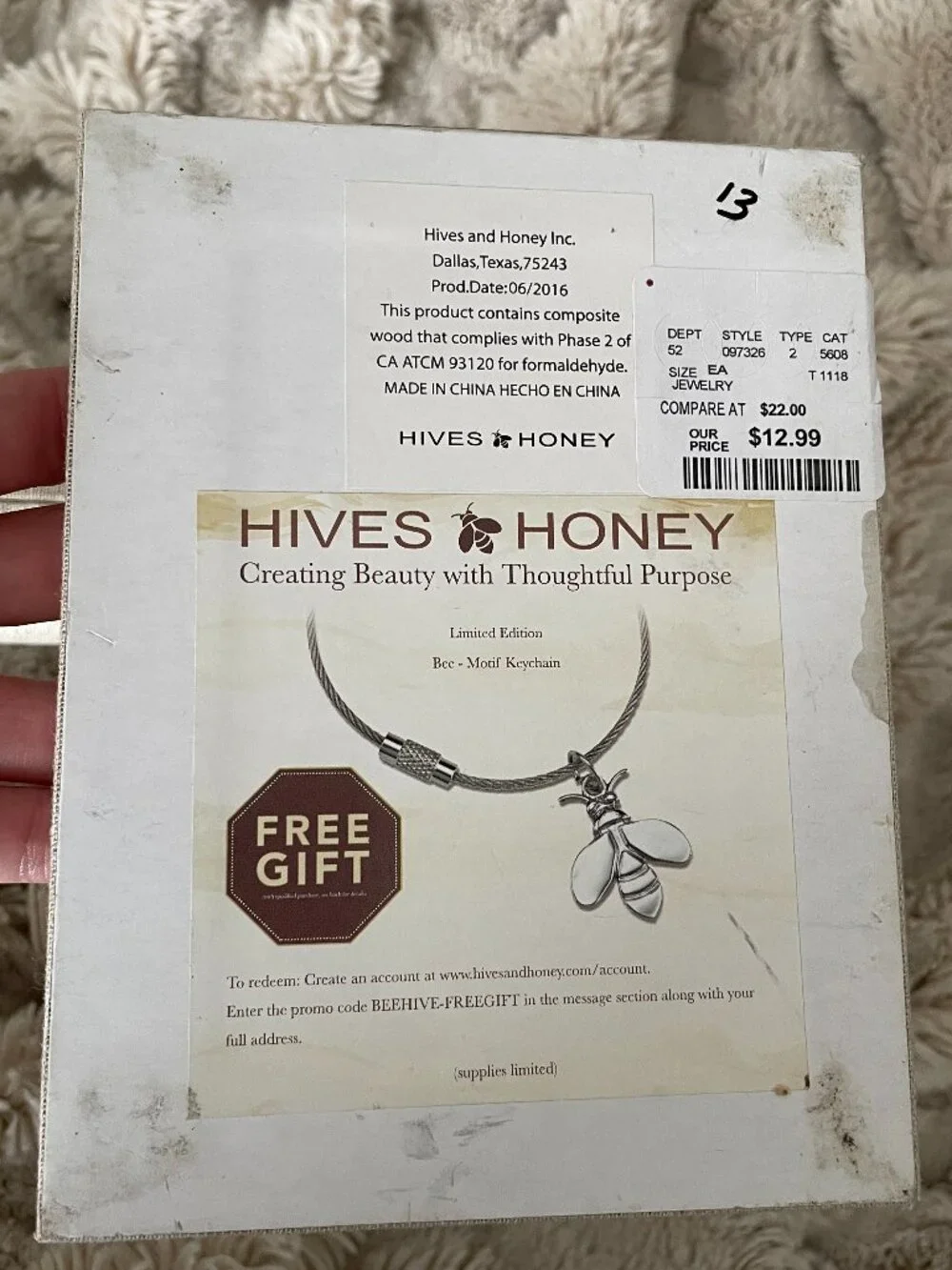 Hives & Honey jewelry organizer features a two-tier linen-covered T-bar design